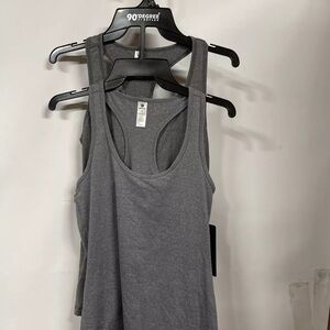 NEW 90 Degree Gray Women's 2 Pack Racerback Tank Tops Size Small $68 Retail